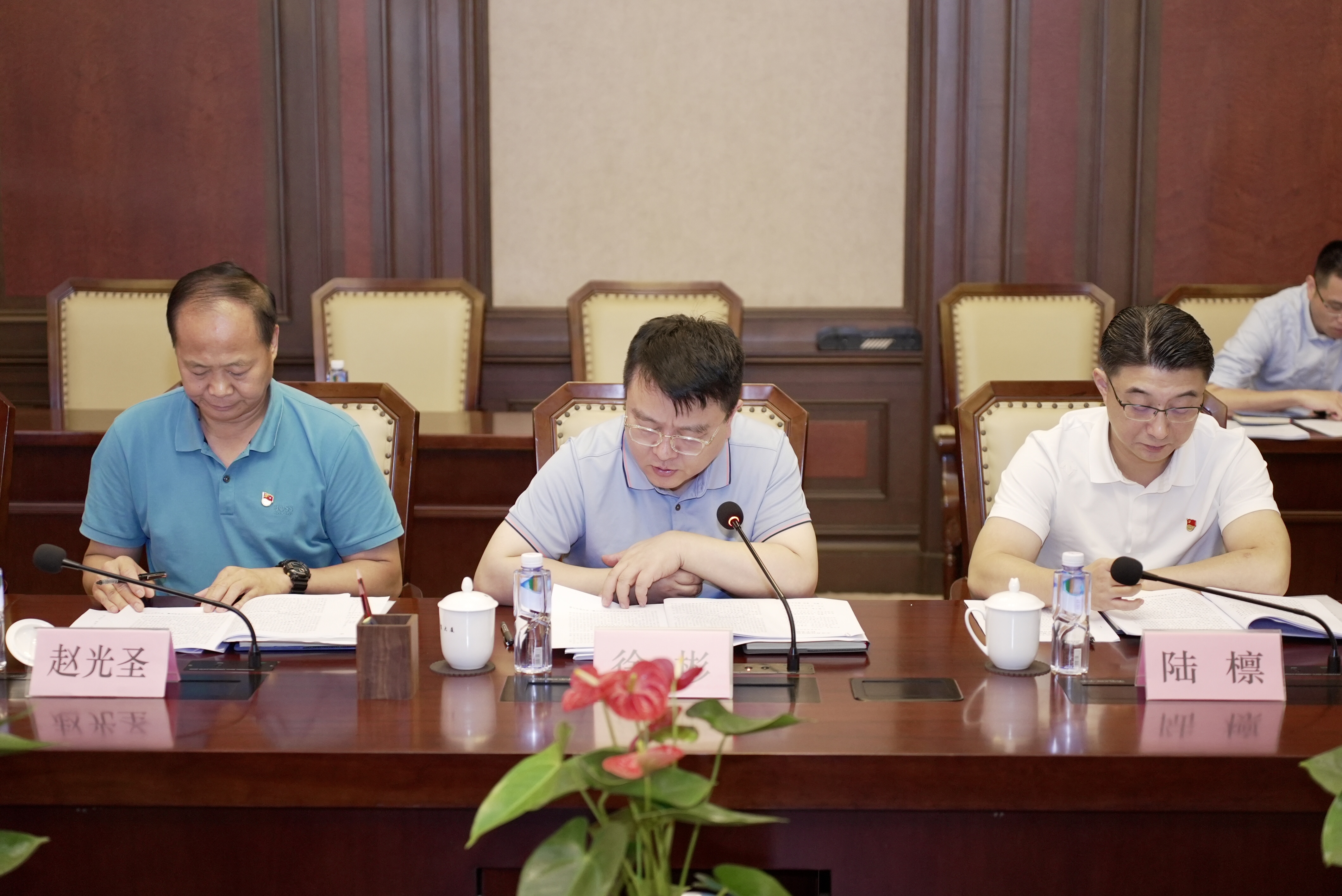 每日大赛
党组召开学习贯彻 习近平新时代中国特色社会主义思想 主题教育专题民主生活会.jpg