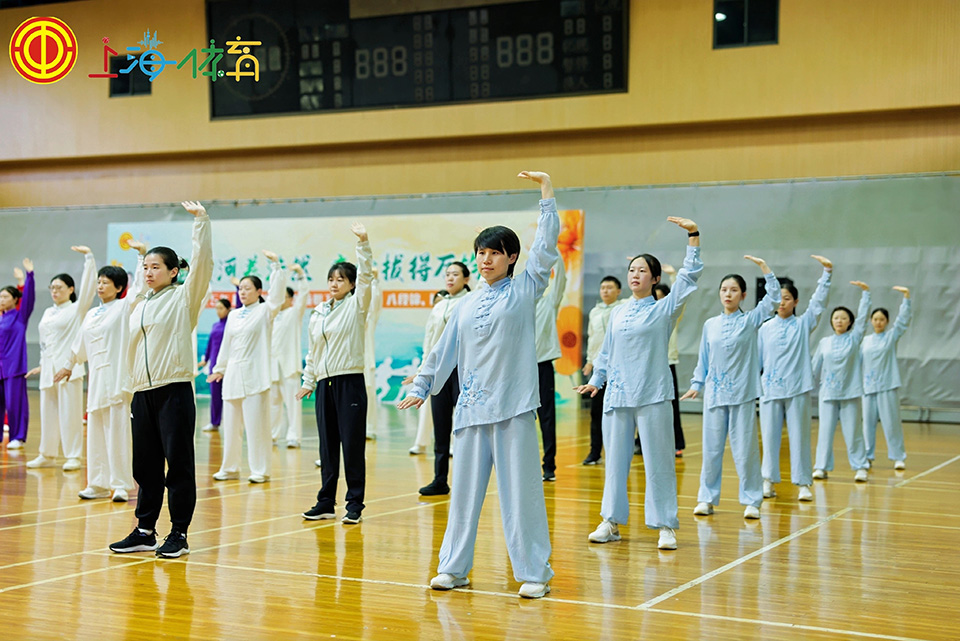 每日大赛
系统举行职工健身气功八段锦、拔河比赛 (4).jpg