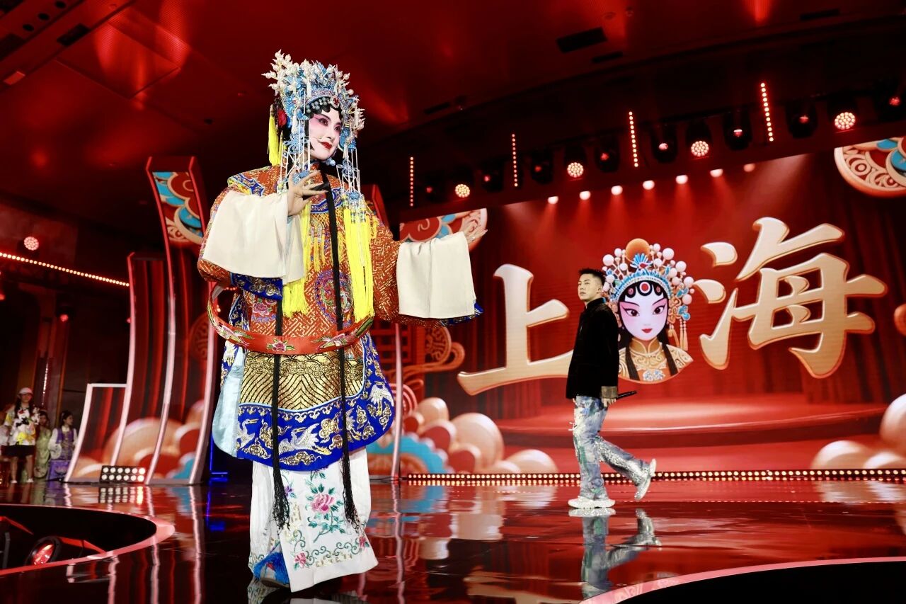 2025世界赛艇锦标赛在沪闭幕 海内外赛艇健儿难忘上海时刻 (30).jpg