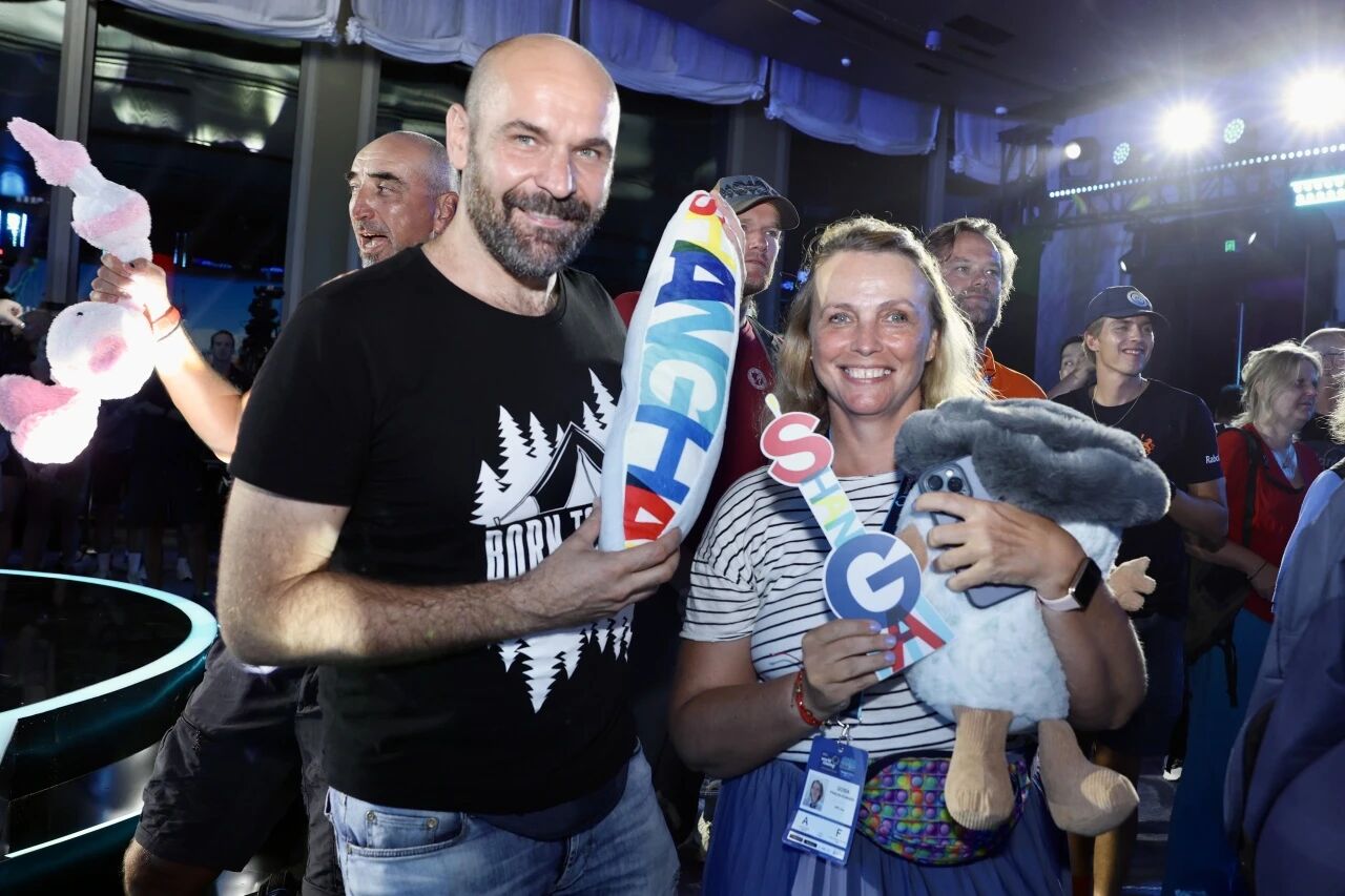 2025世界赛艇锦标赛在沪闭幕 海内外赛艇健儿难忘上海时刻 (34).jpg