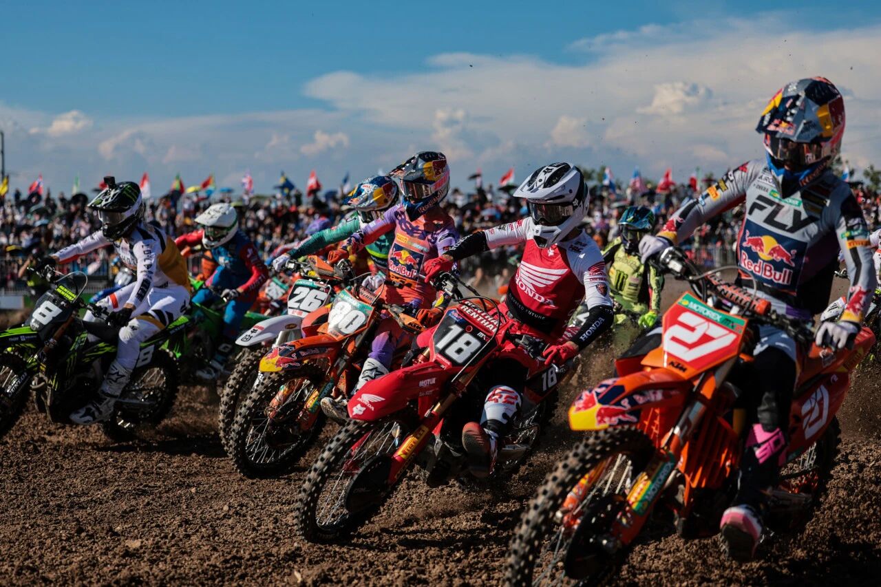 MXGP世界摩托车越野锦标赛中国上海站热力收官 (17).jpg