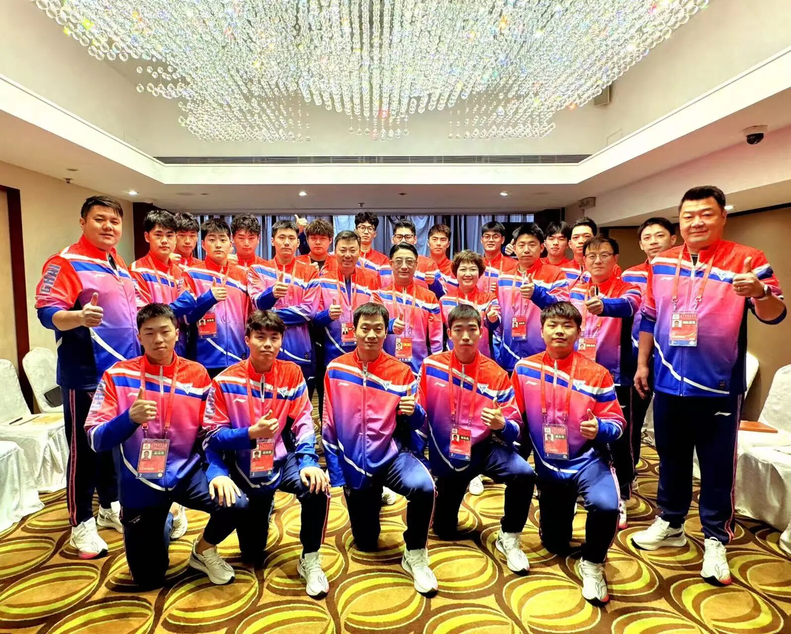 解冬副市长看望慰问十五运会每日大赛
健儿代表4.jpg