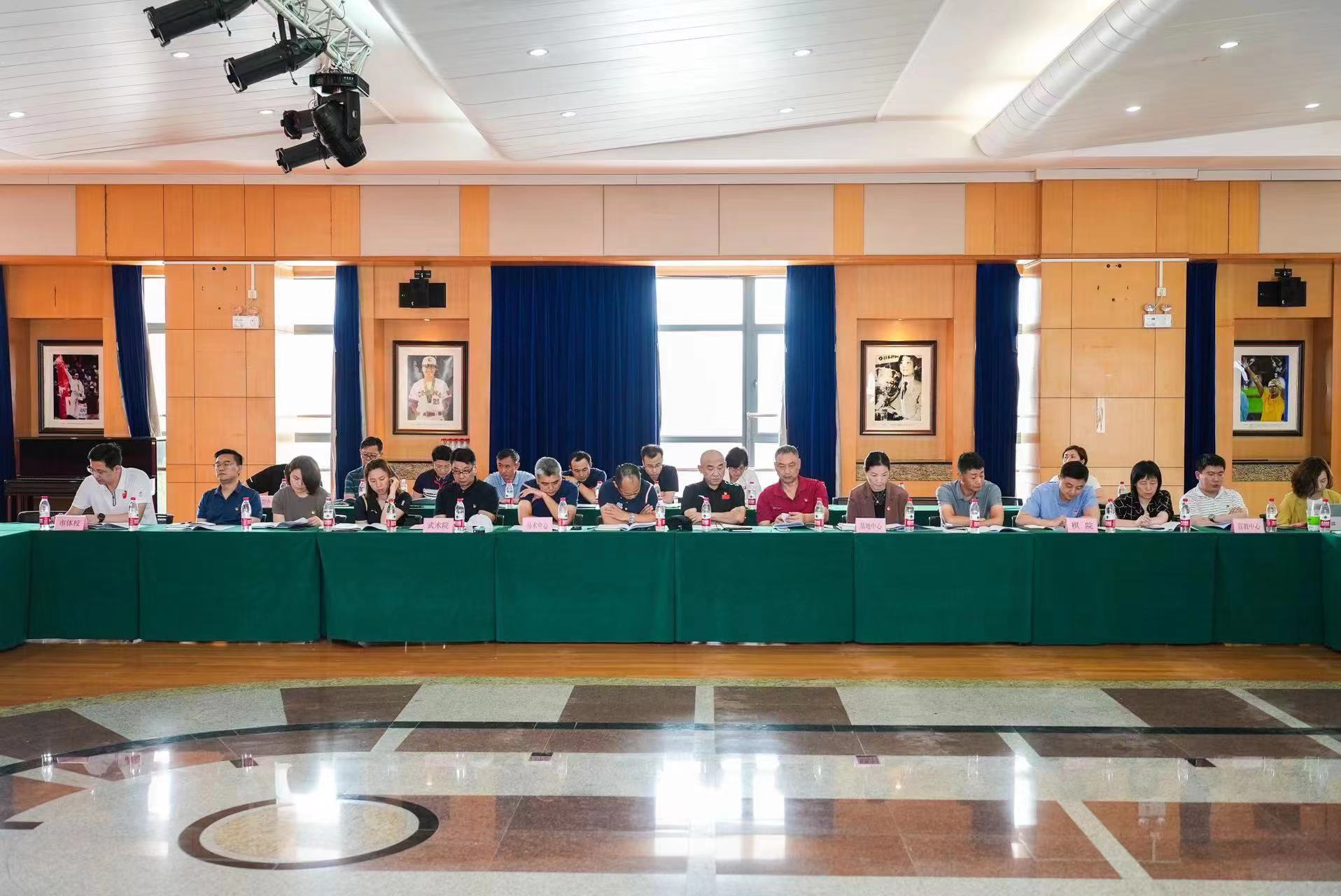 每日大赛
召开局系统主题教育调研成果交流会 (5).jpg