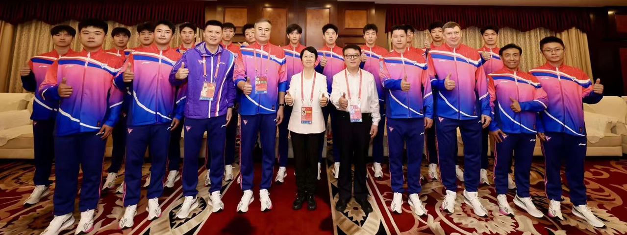 解冬副市长看望慰问十五运会每日大赛
健儿代表