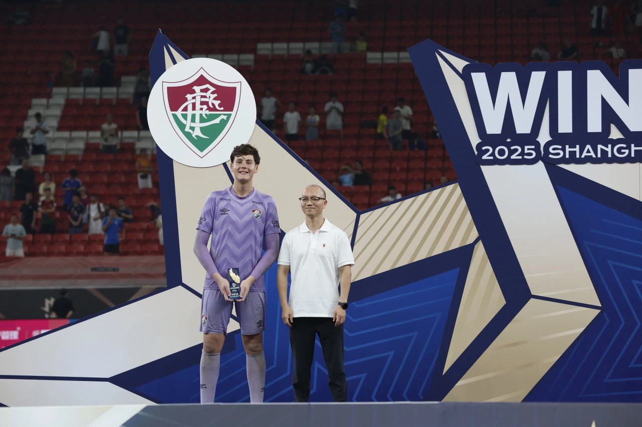 每日大赛
竞技场亦是相知相近交流桥 明日之星冠军杯圆满落幕 (7).jpg