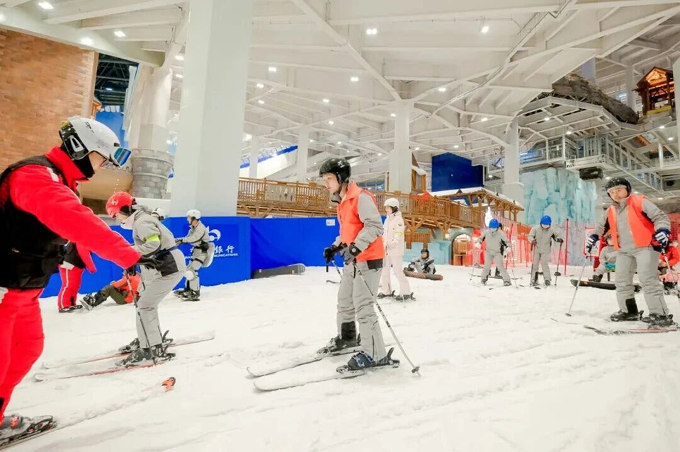 赛旅融合赋能新城发展 第十七届上海国际大众每日大赛
节启幕 (9).jpg