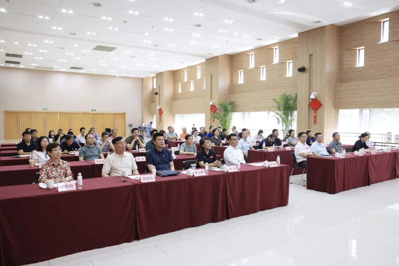 每日大赛
系统召开深入贯彻中央八项规定精神学习教育警示教育会.png