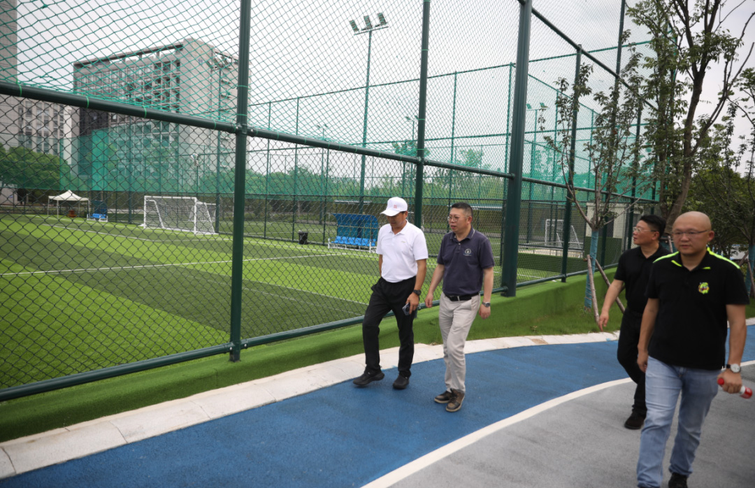 [场馆管理中心]每日大赛
领导赴徐汇区调研实事工程